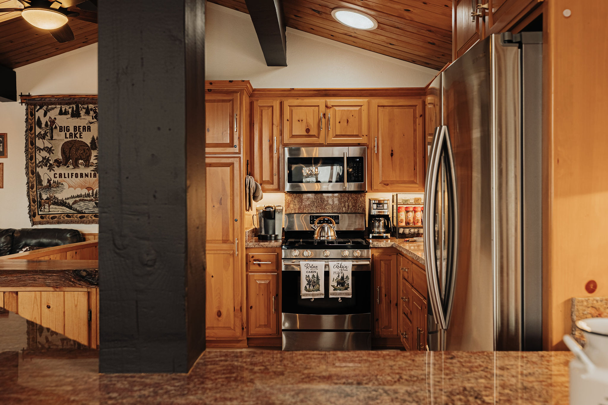 Gianna_Christina_Photo_Sheephorn_Winterland_Cabins_Big_Bear_Lake_CA_Airbnb--12